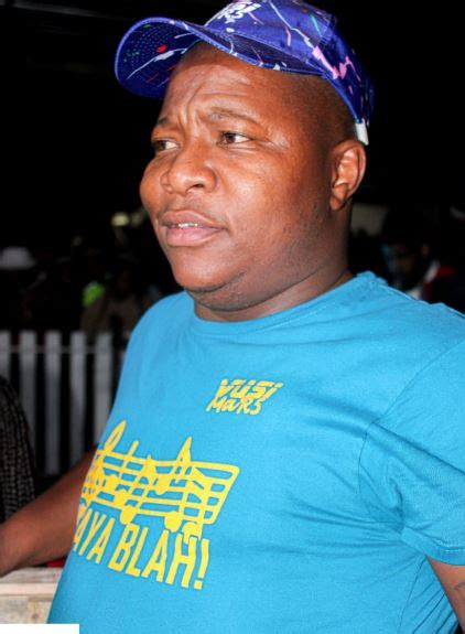 Vusi Ma R5 .